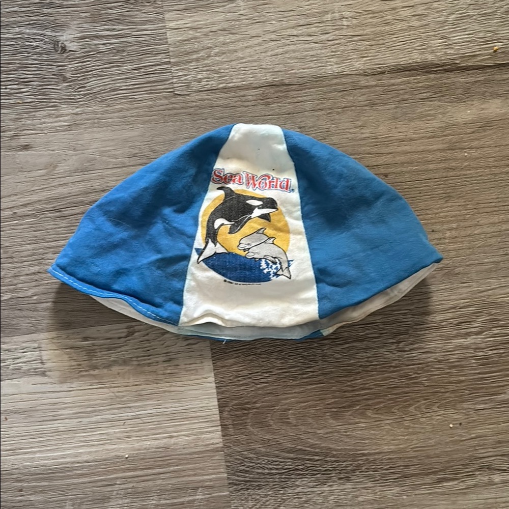 Vintage 1982 Sea World Shamu Kids Hat